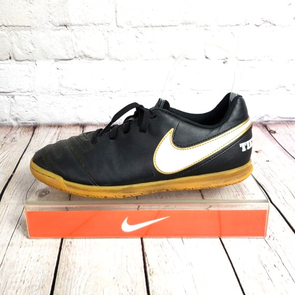 indoor tiempo